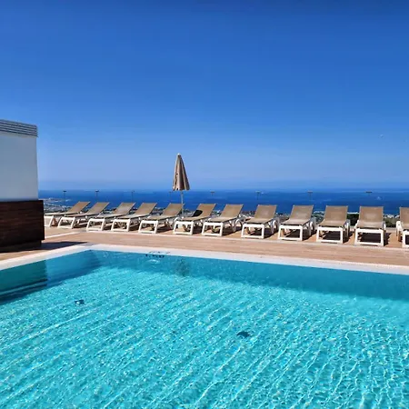 Chill Out Tesoro Апартаменти Адехе
